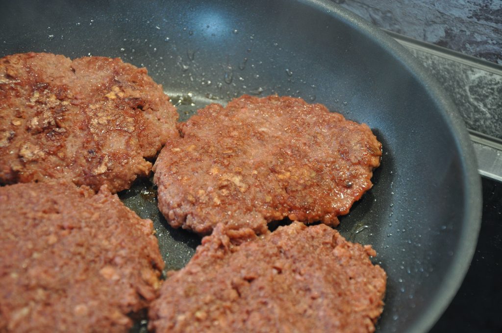 GreenforceBurger im Test Vegane Pattys · burgerfight